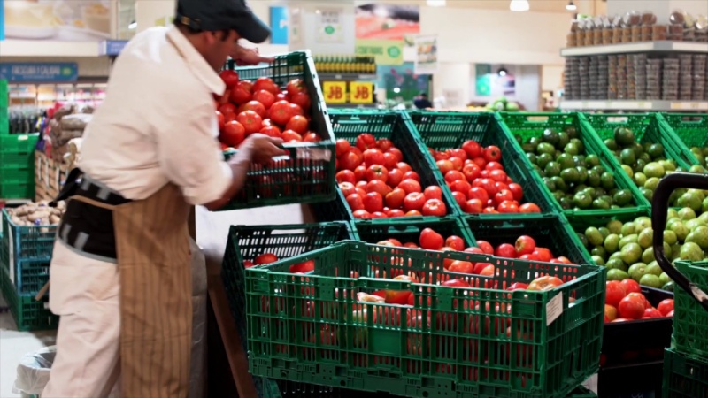 Suben los precios de alimentos: Las verduras y el aceite son los más afectados