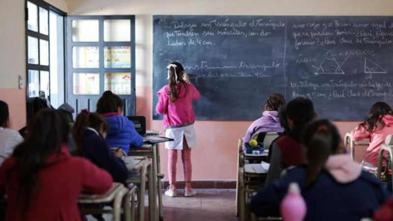 6,5 millones de alumnos vuelven a clases con paritarias abiertas