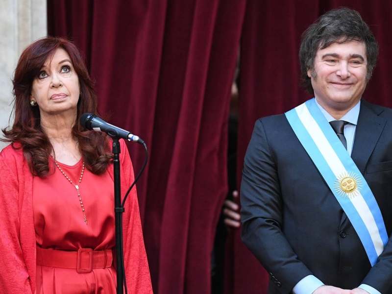 Cristina Kirchner critica ferozmente a Milei por la política del dólar