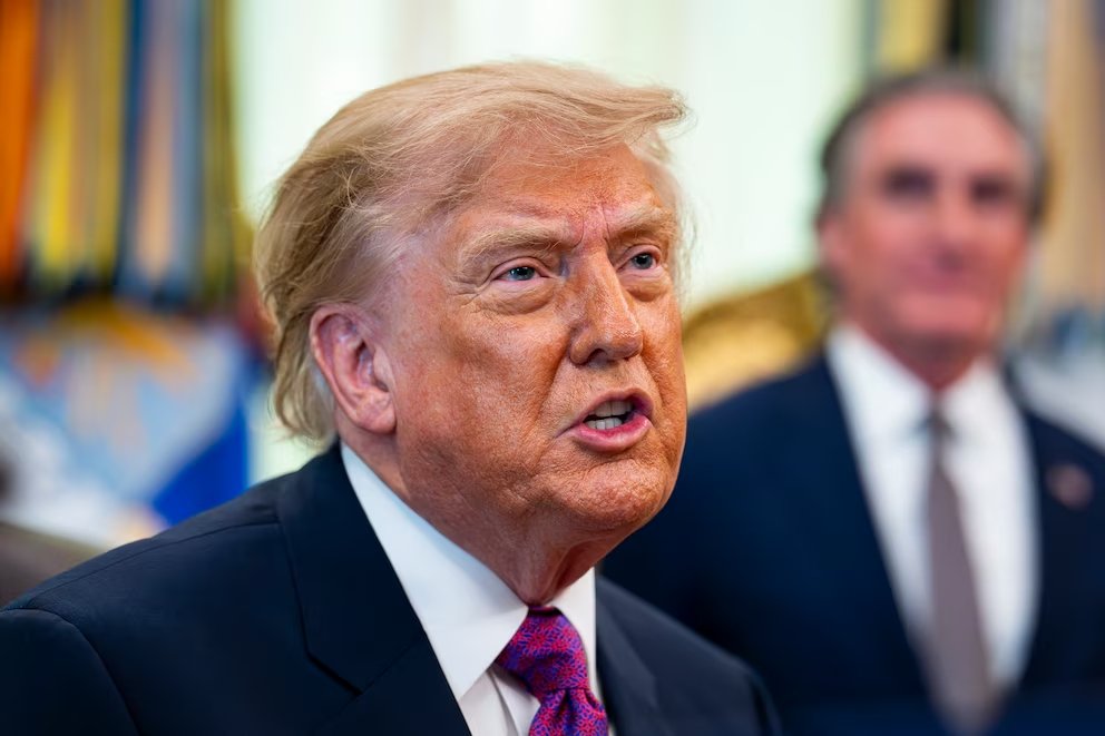 Trump dijo que Estados Unidos podría revisar su postura sobre las Islas Malvinas