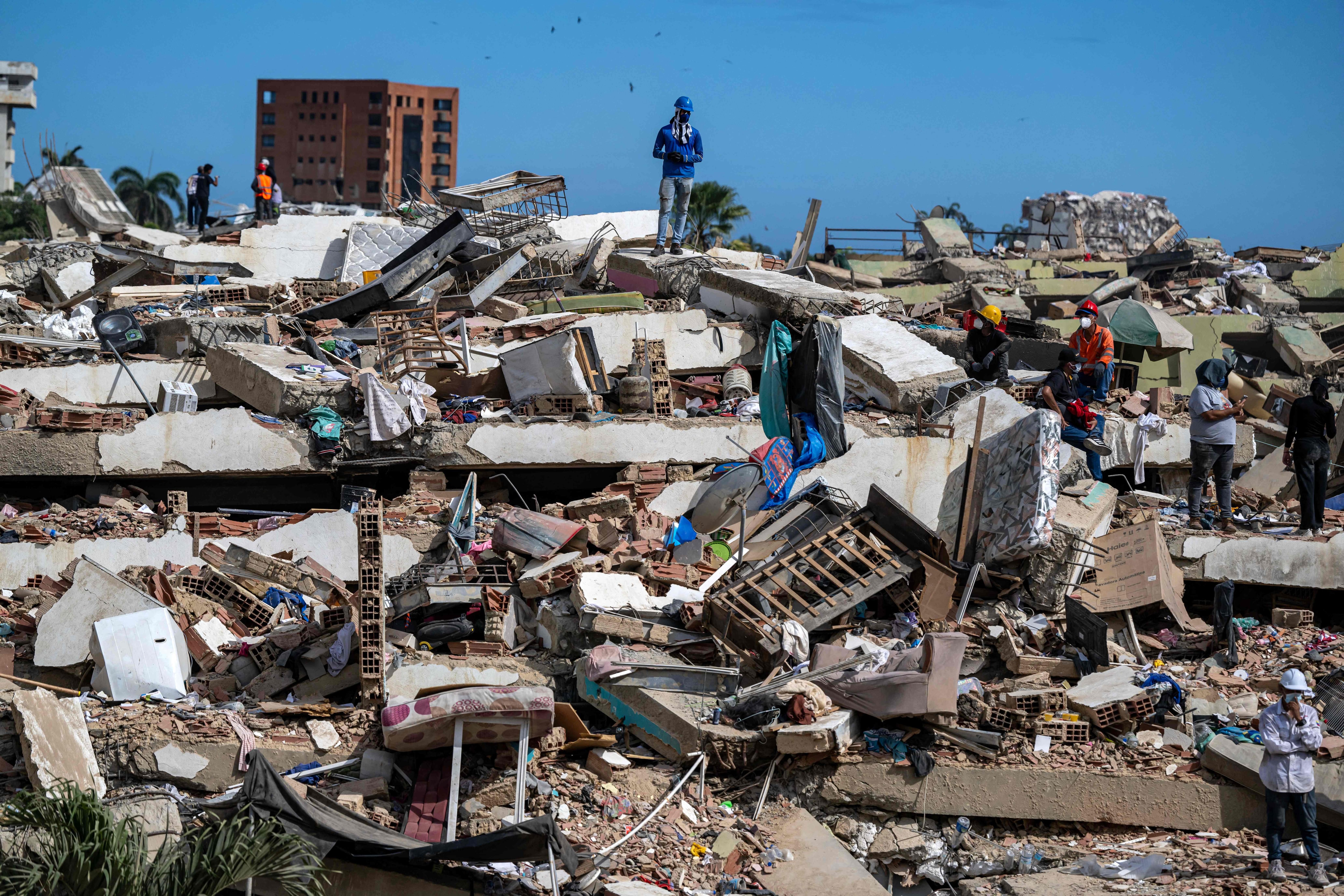 Impactos recientes de los sismos en Venezuela: Rescate de sobrevivientes y desafíos humanitarios