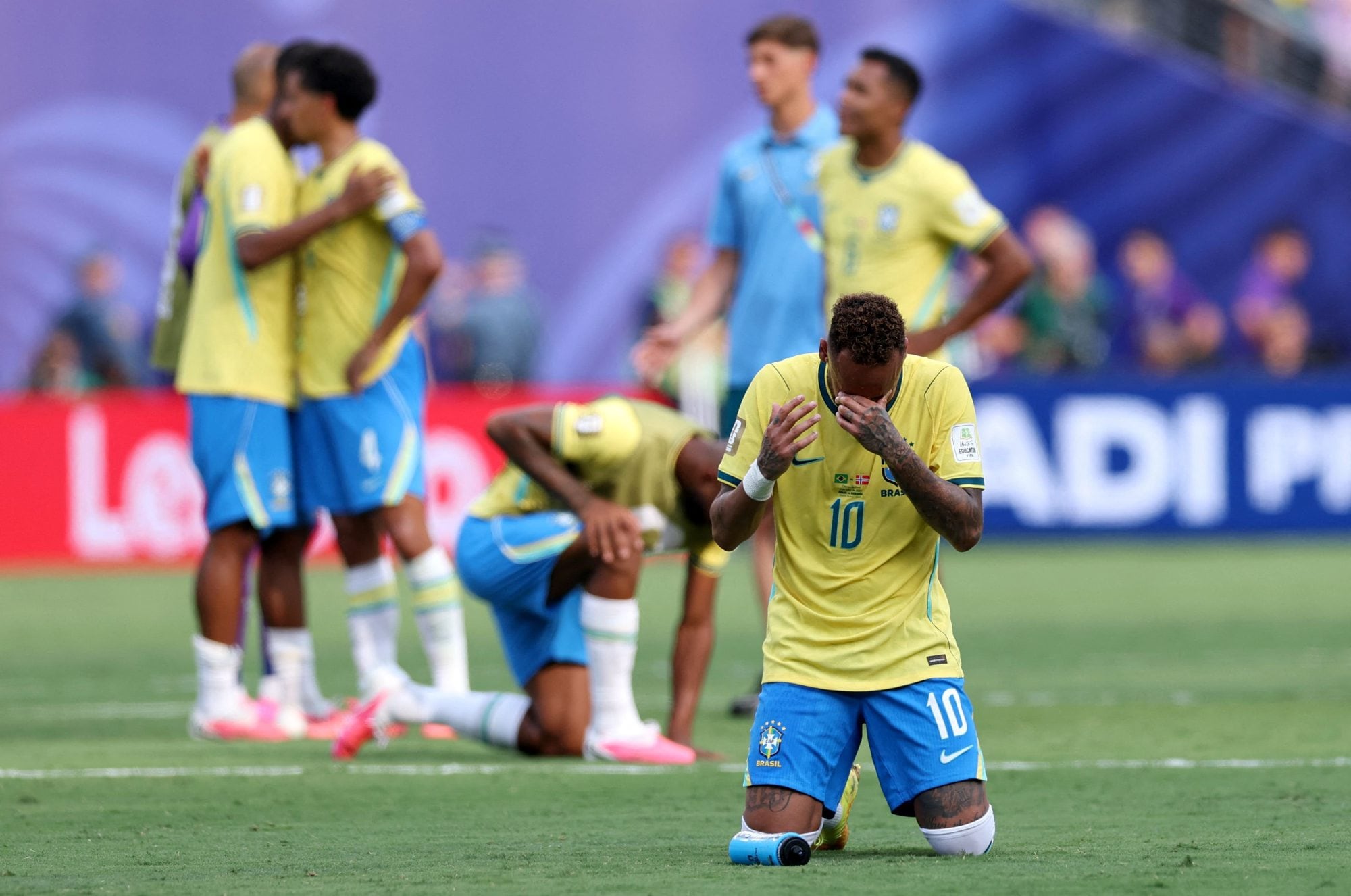 Neymar pone fin a su etapa en la selección brasileña después de la derrota ante Noruega