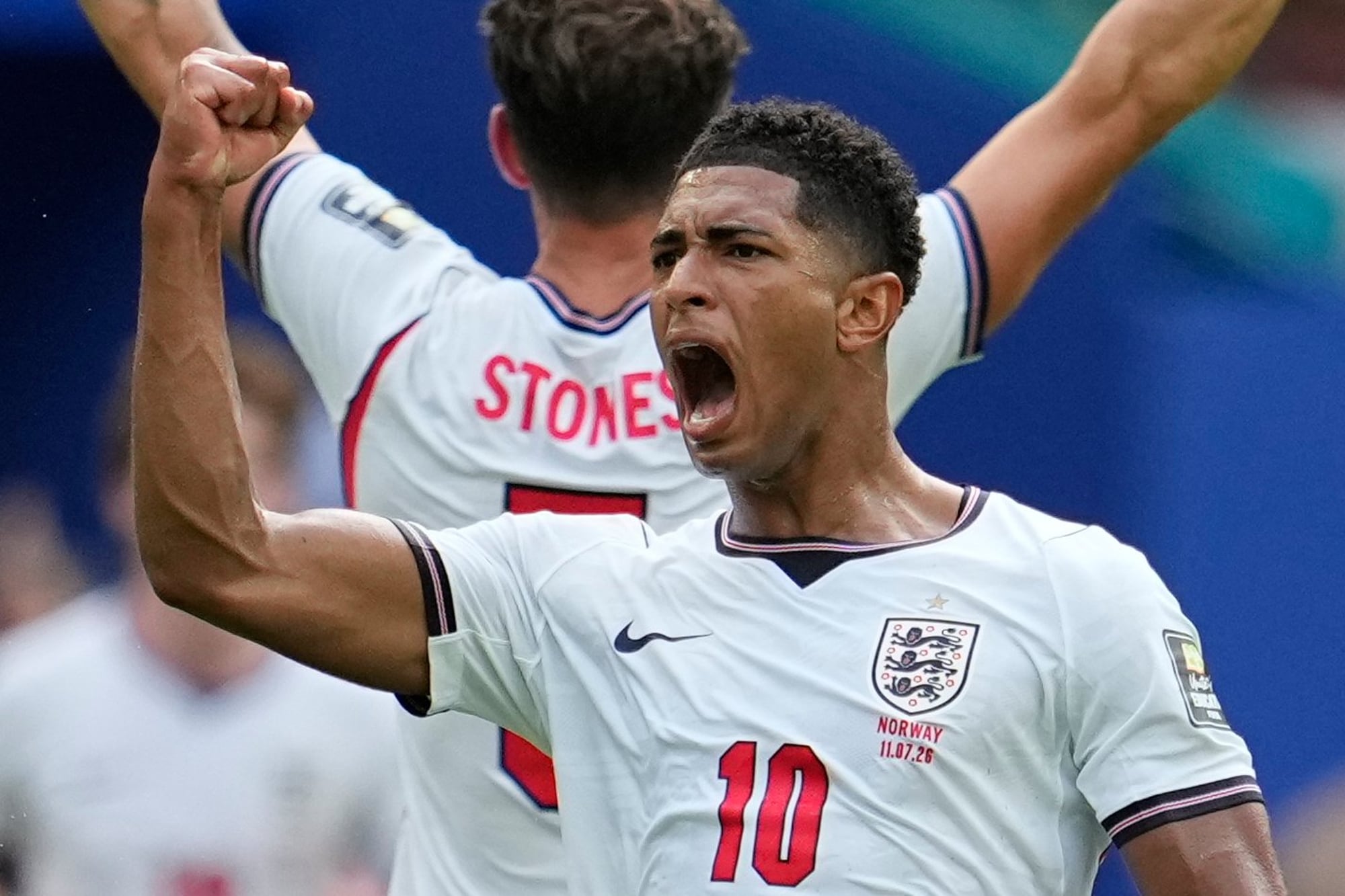 Bellingham se defiende tras críticas de Tuchel luego del triunfo de Inglaterra
