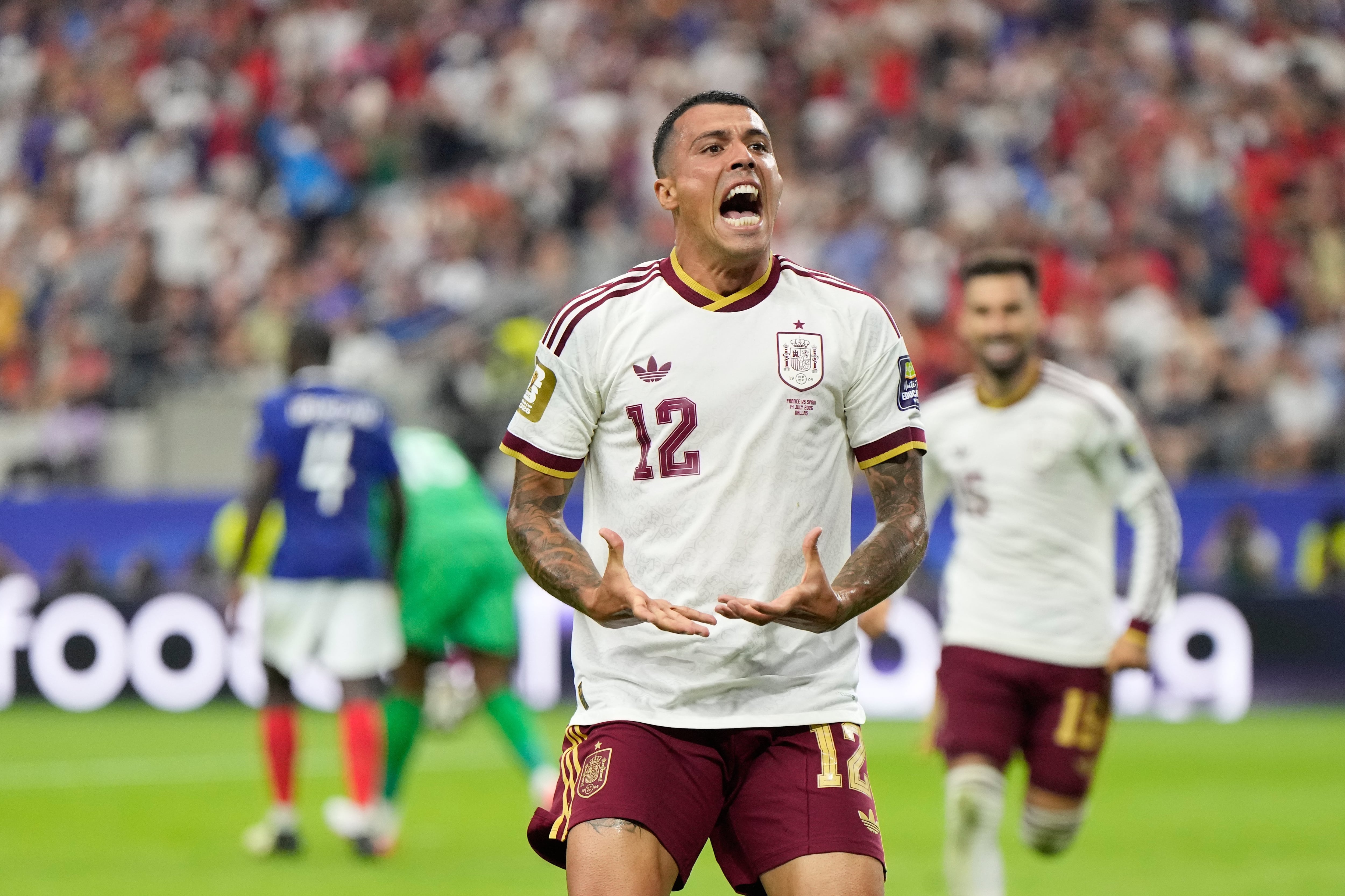 Pedro Porro, defensor español, aseguró que es imposible detener a Messi