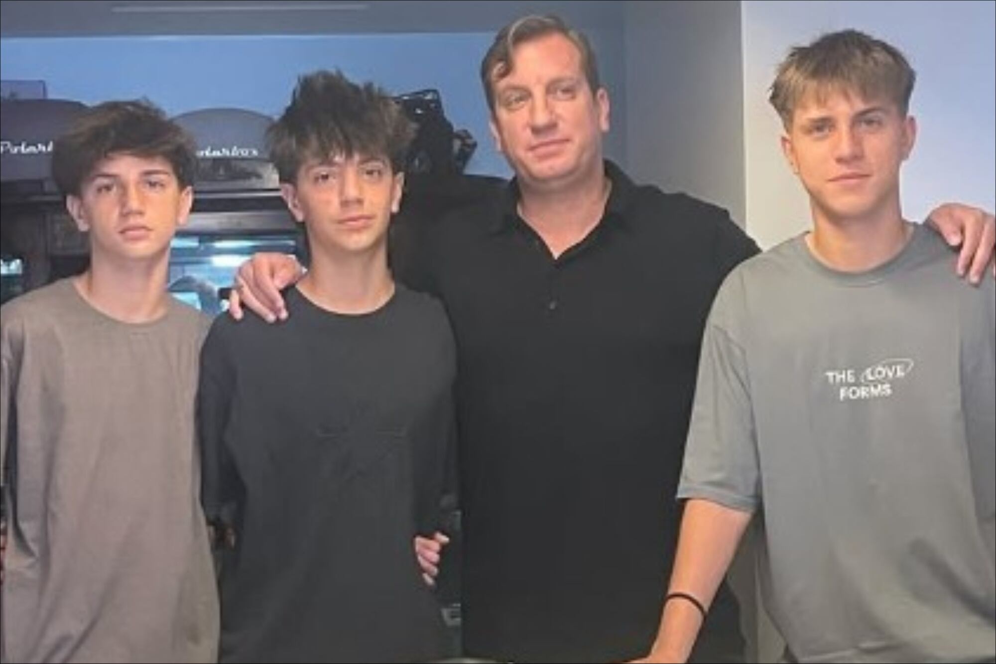 Reunión emotiva de Maxi López con sus hijos tras el asalto en Italia