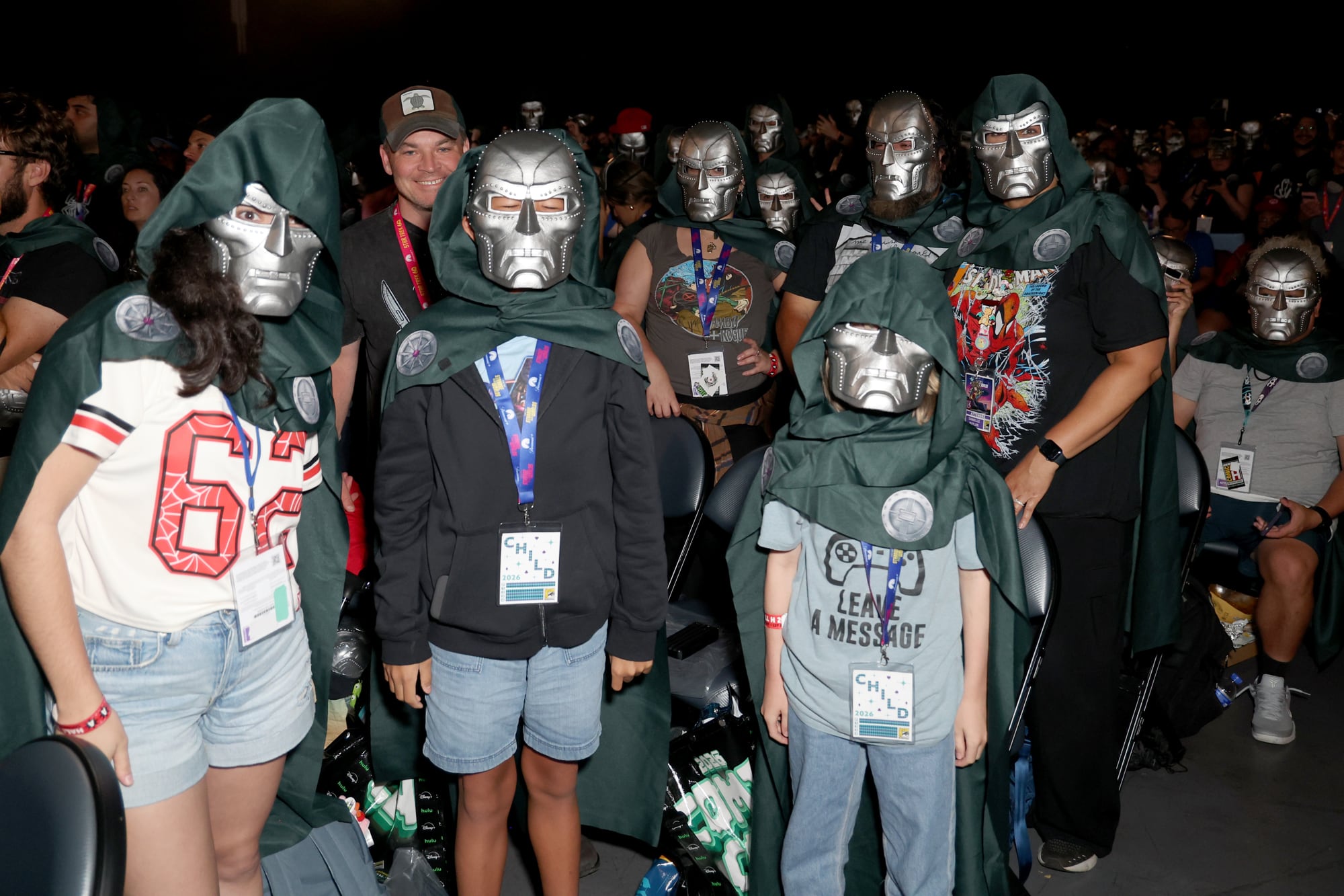 Los seguidores del Doctor Doom en la presentaci&oacute;n de Marvel