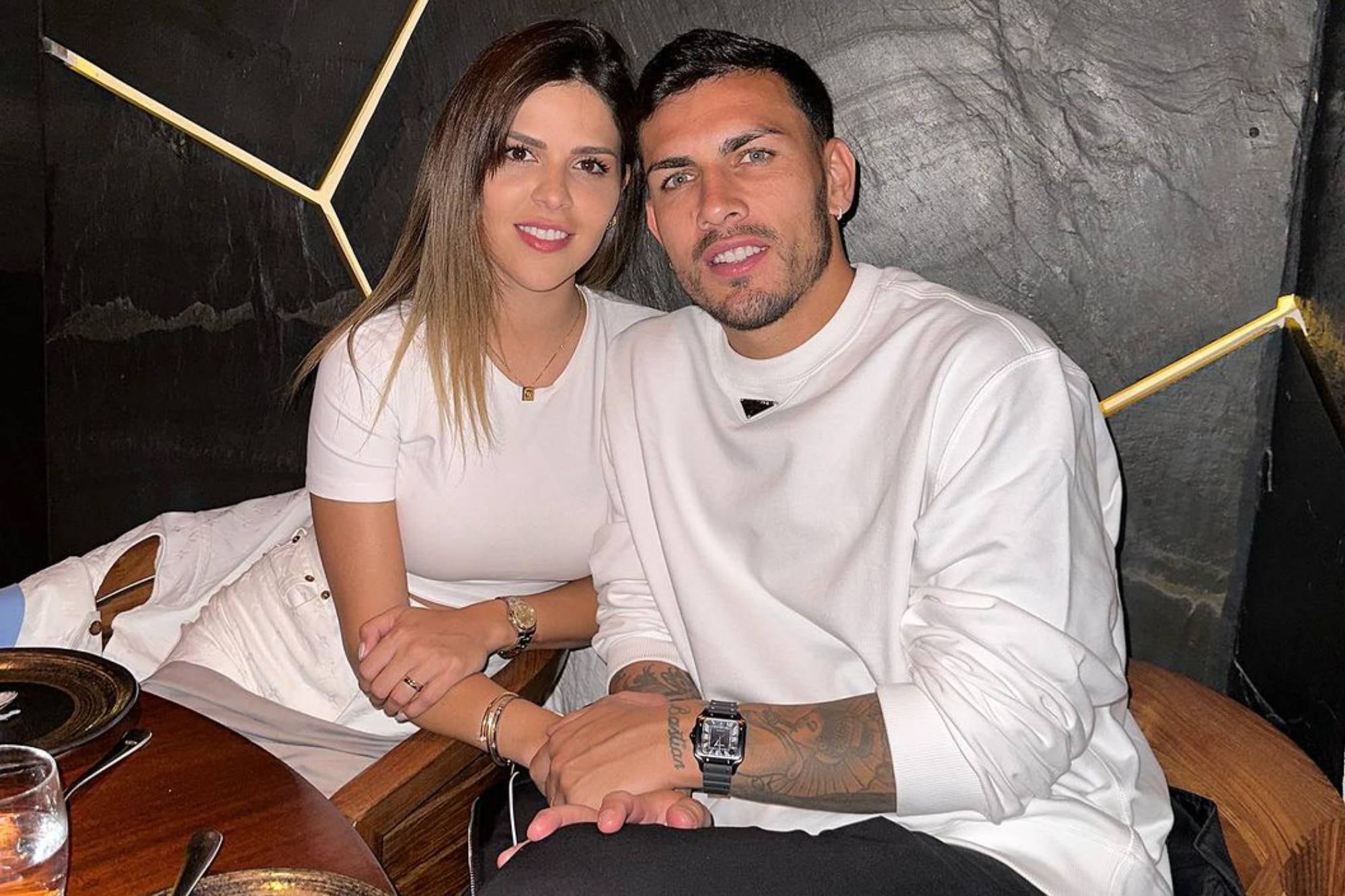 Camila y Leandro: El amor de infancia que creció a pasos de fútbol