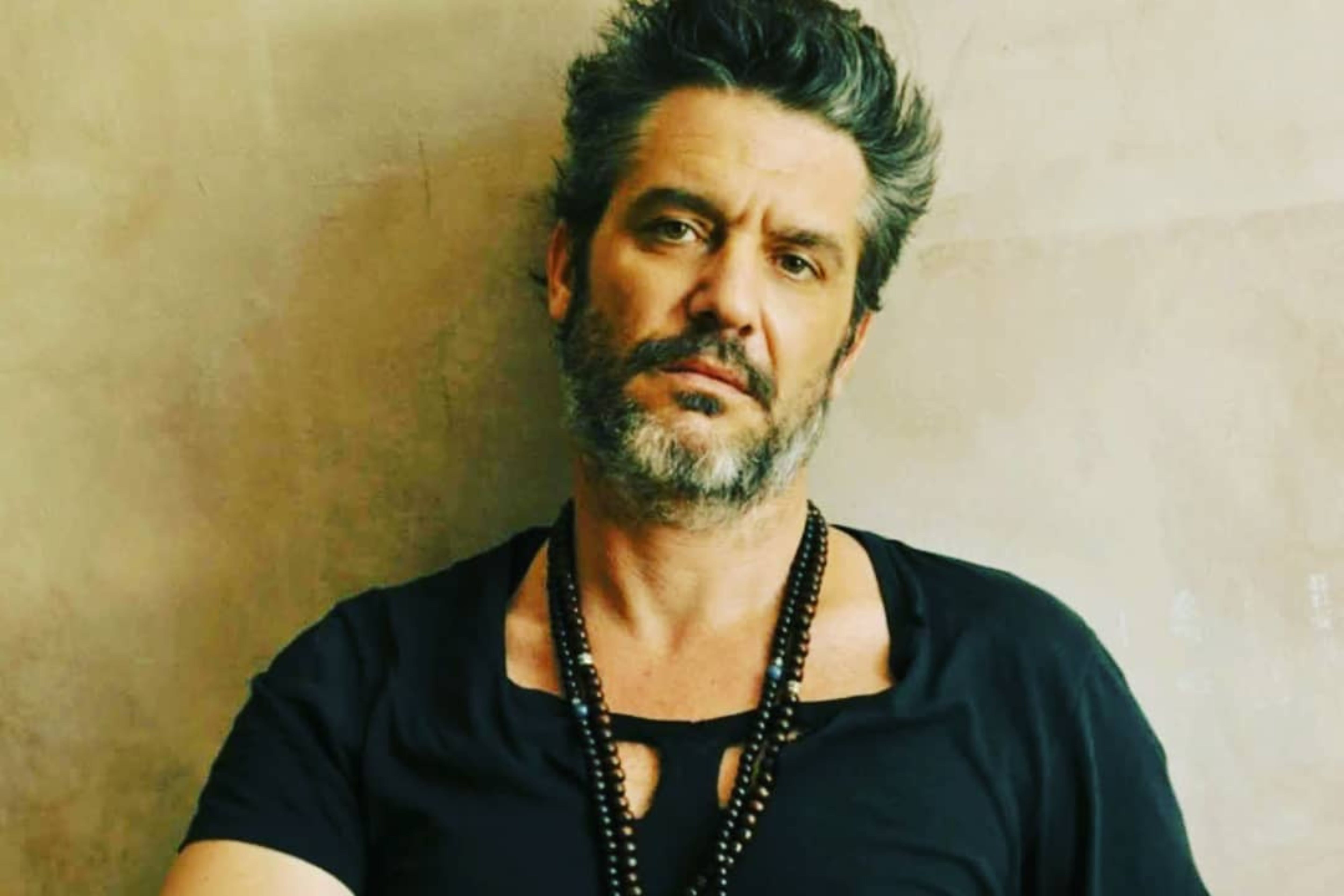 Acusan al actor Maxi Ghione de graves delitos y queda detenido en Santa Fe