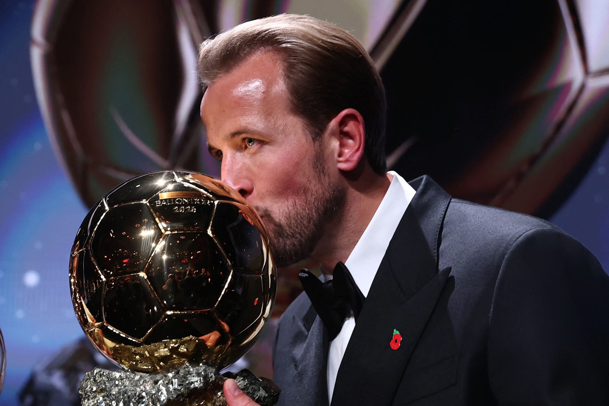 Harry Kane se lleva el Balón de Oro, Messi queda en quinto lugar